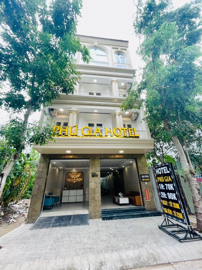 Phu Gia Hotel Thành Pho Ho Chí Minh Esterno foto